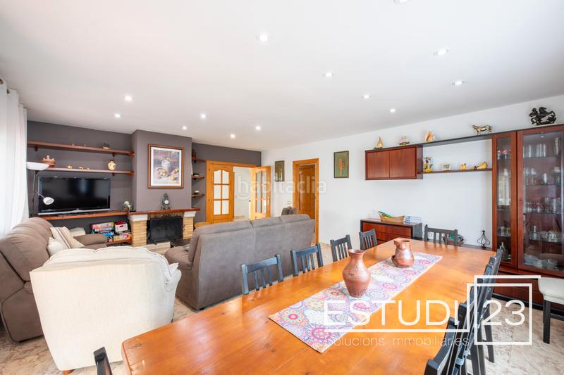 Foto 4c9c9235-cd36-4737-b3c3-b5a7cc374700. Maison avec cheminée chauffage parking dans Arenys de Munt