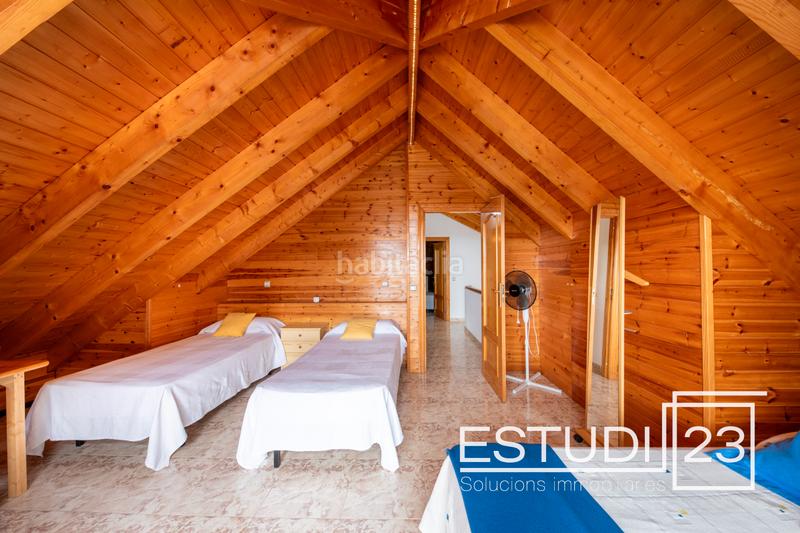 Foto 6dac4ca4-bb73-4279-aaa1-9bbe87d9afb8. Maison avec cheminée chauffage parking dans Arenys de Munt