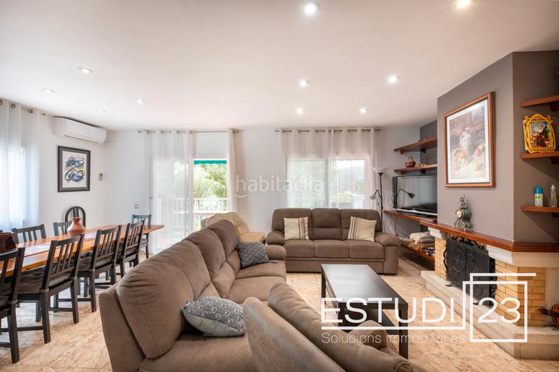 Foto b1a933b4-22a3-45e9-9c5e-bb31788700b7. Maison avec cheminée chauffage parking dans Arenys de Munt