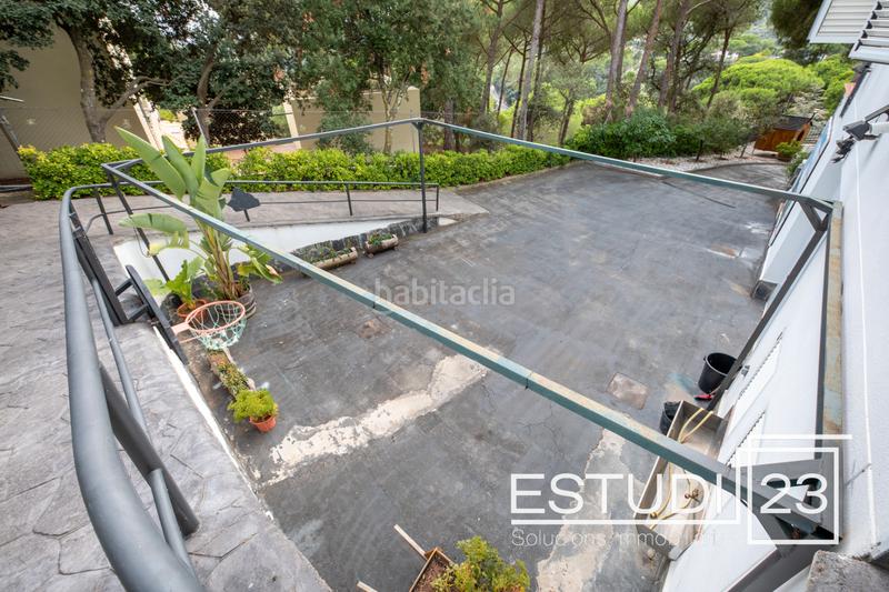 Foto b67023c6-1e16-4b56-8d58-386fed98346c. Maison avec cheminée chauffage parking dans Arenys de Munt