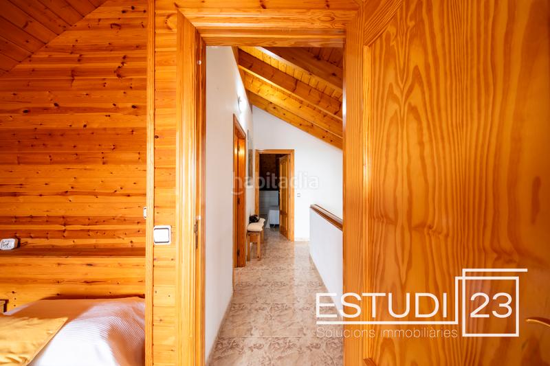 Foto c0cc9b43-9987-409d-b903-37516b9a6654. Maison avec cheminée chauffage parking dans Arenys de Munt