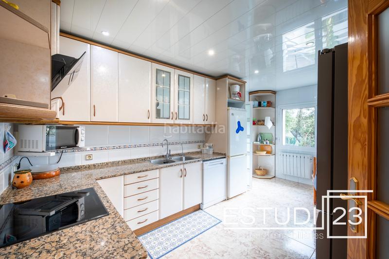 Foto d9732b72-7616-4d5d-9c7b-a5522714a948. Maison avec cheminée chauffage parking dans Arenys de Munt