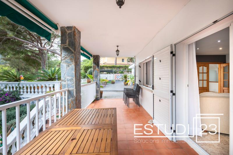 Foto e625c35d-52da-4594-b565-104843d6b86a. Maison avec cheminée chauffage parking dans Arenys de Munt