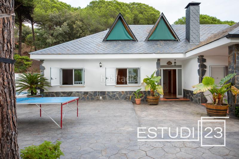 Foto efe2272f-06b7-4f54-a4e2-57976bf0dc79. Maison avec cheminée chauffage parking dans Arenys de Munt