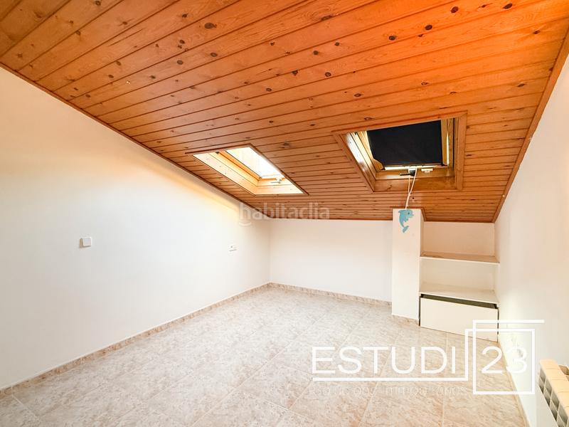 Foto 0409b215-2617-4e57-9aa1-0a3e9c0541d7. Dúplex  amplio y luminoso con 2 plazas de parking incluidas en Canet de Mar