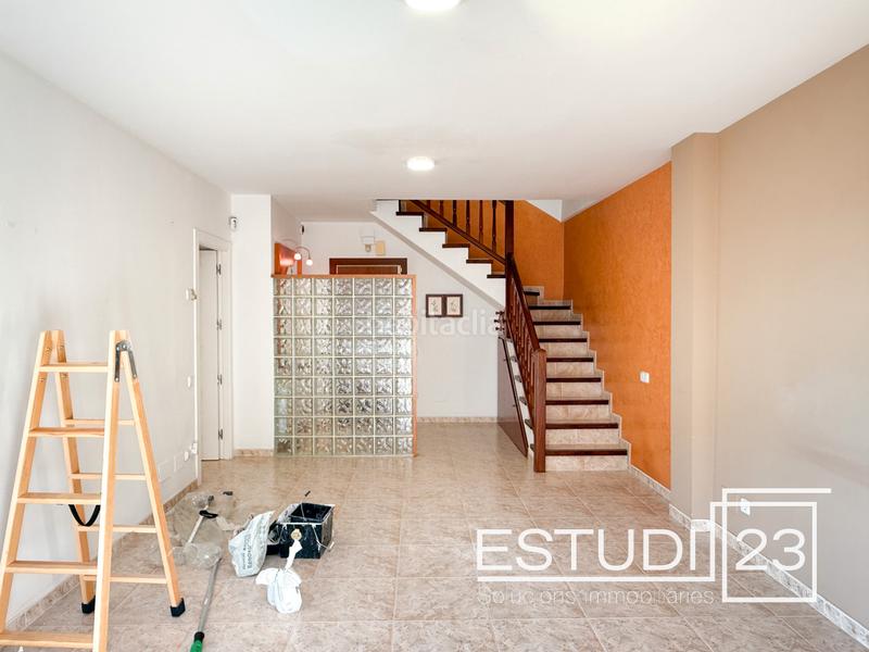 Foto d7bdaf5a-9c27-4d64-bd5c-e2dd70be7f4e. Dúplex  amplio y luminoso con 2 plazas de parking incluidas en Canet de Mar