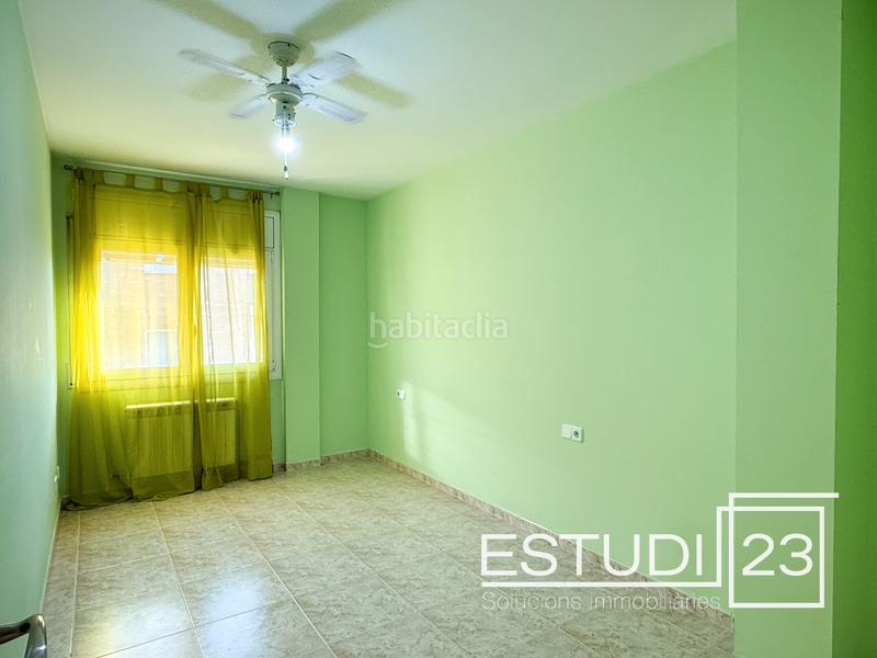 Foto ed723ce6-6e2b-4df7-a88c-f2c688e7be33. Dúplex  amplio y luminoso con 2 plazas de parking incluidas en Canet de Mar