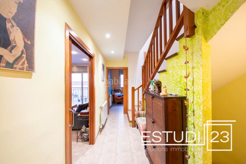 Foto 0e020aaa-e70d-429e-8c1f-c64d312818f1. Casa adosada magnífica casa adosada con gran parking en Palafolls