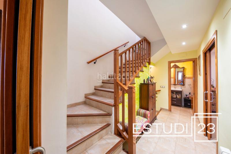 Foto 86405196-e51f-411c-a0dc-afcdaea9e773. Casa adosada magnífica casa adosada con gran parking en Palafolls