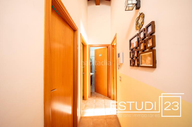 Foto bfadf4d3-3b0c-4da1-bbd0-82e9ba61ec62. Casa adosada magnífica casa adosada con gran parking en Palafolls