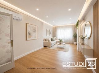 Etagenwohnung in Arenys de Munt. Piso reformado de 3 habitaciones con galería y entrada amplia