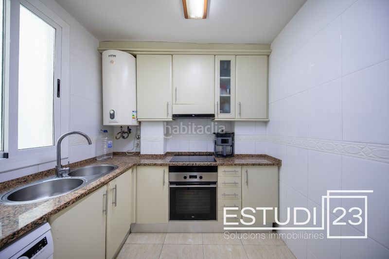 Foto 6ea0e839-444e-491b-9943-80a1c2fe3469. Appartamento con riscaldamento parcheggio in Canyamars Dosrius
