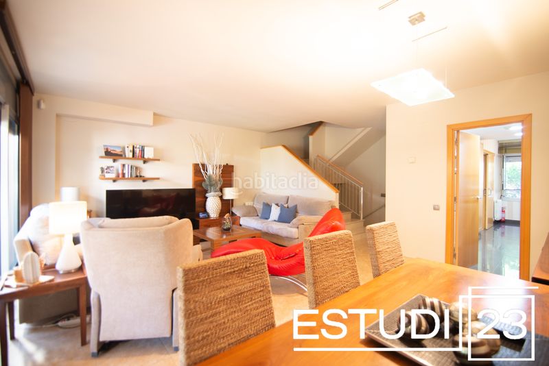 Foto bee0a7ff-df34-4f85-9bb9-d273e3cf8296. Chalet en Arenys de Munt