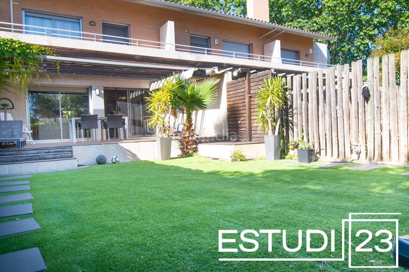 Foto cfdc0efb-4869-4c34-9479-60f7ed2c2d66. Chalet en Arenys de Munt