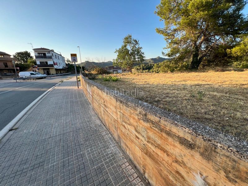 Foto 8ce68840-9639-4aaf-b8bc-f00ae4fef109. Terreny residencial a Rellinars
