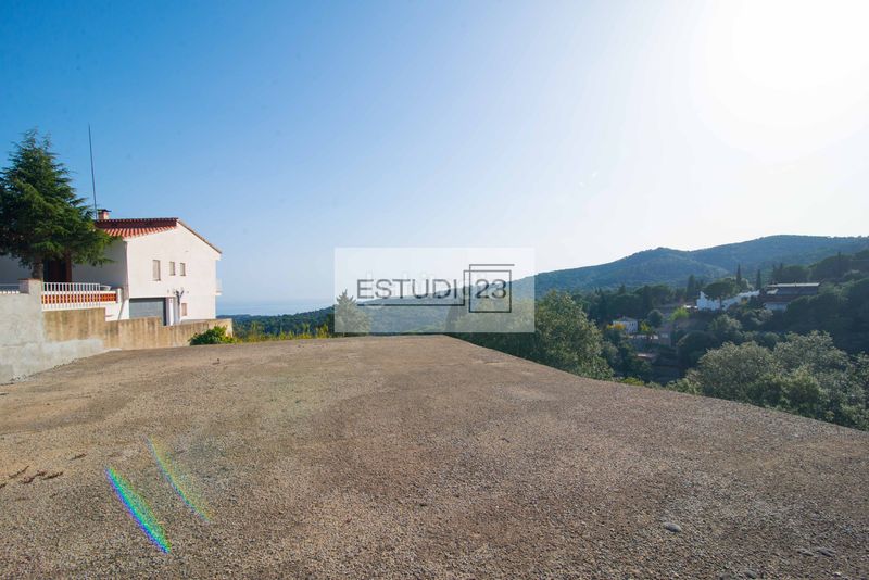 Foto 9f7c9eda-908b-476c-b388-ffda39c539dc. Terreny residencial a Arenys de Munt