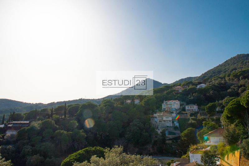 Foto d51d9166-6c59-4919-a89b-47d63185ea6c. Terreny residencial a Arenys de Munt