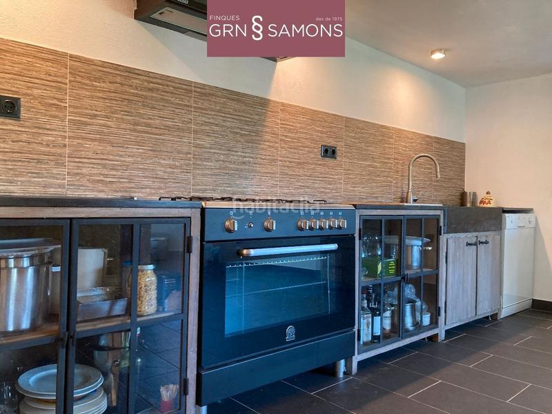 Foto 96defde0-da61-44ce-83e7-be9c81428d25. Casa en carrer ample 30 gironès, , casa excepcional en Bordils