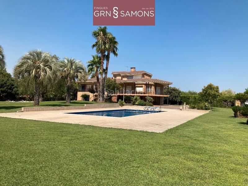 Foto d106c220-54f9-44ec-bedc-c7aa92fbd7b9. Casa en carrer ample 30 gironès, , casa excepcional en Bordils