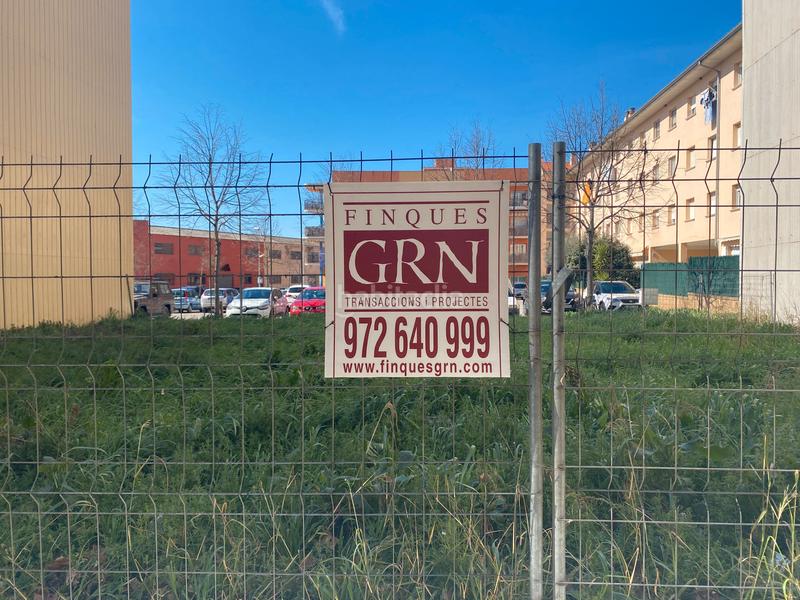 Foto 94436807-eb77-47e8-93b1-6a408a0607fc. Terrain résidentiel dans carrer josep pla 5 dans Bisbal d´Empordà (La)