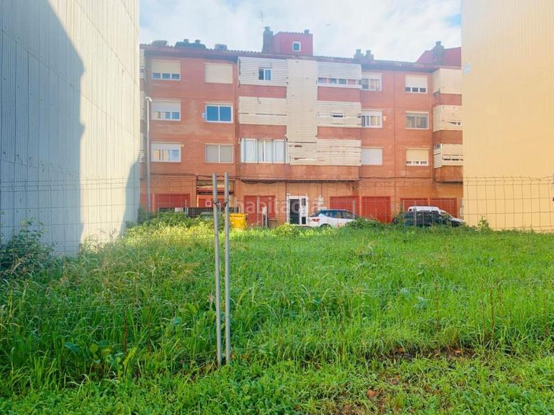 Foto 9c8fcb18-c5f3-49f9-9e6b-e2b076acd9ae. Terrain résidentiel dans carrer josep pla 5 dans Bisbal d´Empordà (La)