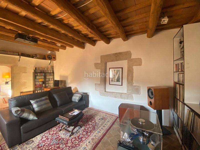 Foto 5e1514c5-69b9-491e-a17b-140da4033a9d. Casa a carrer ample 30 a Bordils