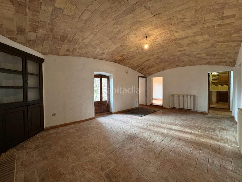 Foto 0af4cd21-163b-4a39-947b-b0780bdaedf3. Casa a camí de pins 12 a Vilopriu