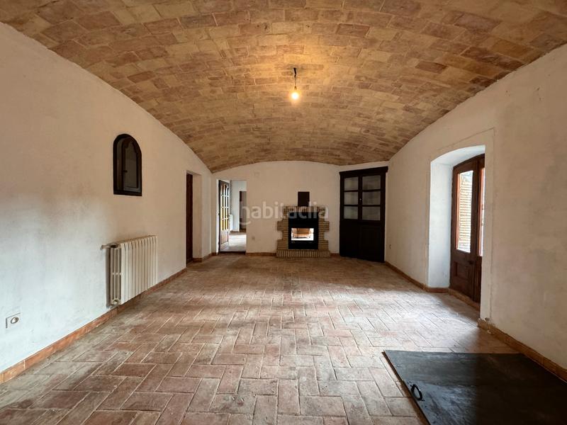 Foto 6aab0835-6a5f-4bb5-bde1-19b47a17d742. Casa a camí de pins 12 a Vilopriu