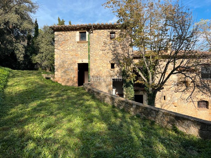 Foto f30b1c57-1673-4741-8252-a1370ce9de9d. Casa a camí de pins 12 a Vilopriu