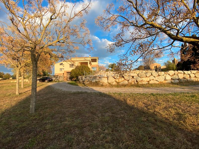 Foto a211b681-8c27-4b0e-8cb8-9949b1327376. Casa a carrer gran 25 a Garrigàs