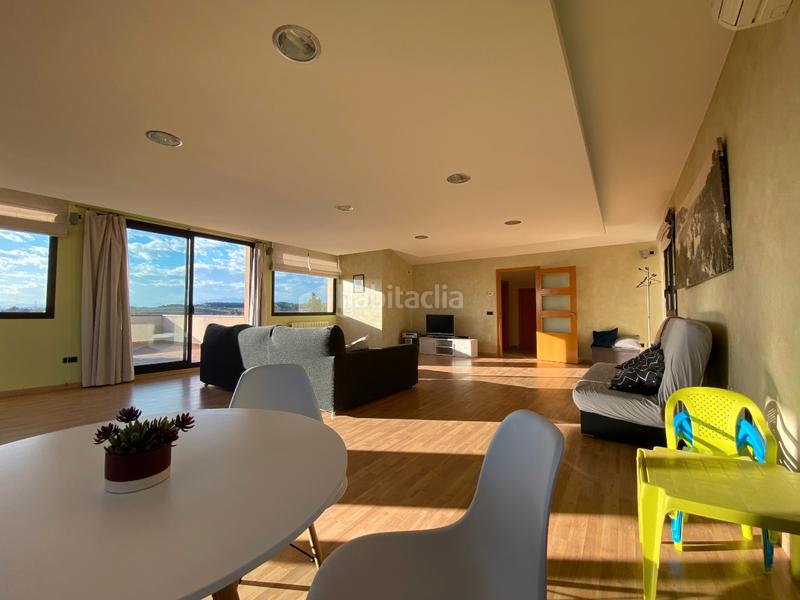 Foto adb10b59-1077-43a3-988a-3217fc1fd738. Casa a carrer gran 25 a Garrigàs