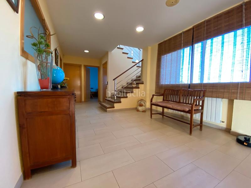 Foto eb4739e1-fb82-4517-b378-04cddeed5ba1. Casa a carrer gran 25 a Garrigàs