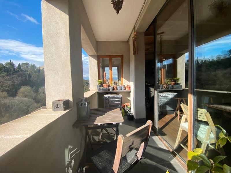 Foto a718f8cb-ab81-46c3-8ccf-778b894a2f83. Edifici a Centre-Barri Vell Girona