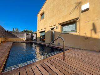 Casa a Carrer abat oliva 28. Baix empordà, la bisbal de empordà, casa