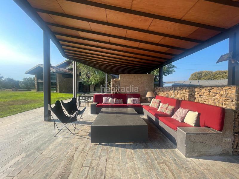 Foto 80fe93cf-b018-4035-9a1e-fd373775c047. Casa en diseminado afueras-perat 4 baix empordà, , masia. en Forallac