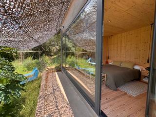Chalet à Passatge del mercadal 5. Baix empordà, corçà, casa con casita.