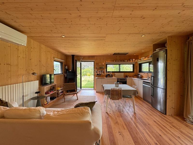 Foto c7615582-35eb-45d2-bf6f-aa9b898a379a. Chalet en passatge del mercadal 5 baix empordà, , casa con casita. en Corçà