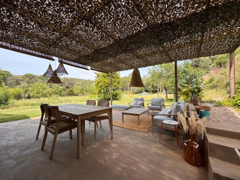 Foto e855e0a8-3e4e-4fcb-801e-0a961bb36d0b. Chalet en passatge del mercadal 5 baix empordà, , casa con casita. en Corçà