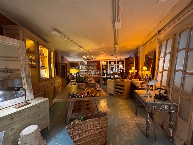 Foto 959ece22-80f3-4c0c-b6a1-2ece29704da6. Locale commerciale in Bisbal d´Empordà (La)