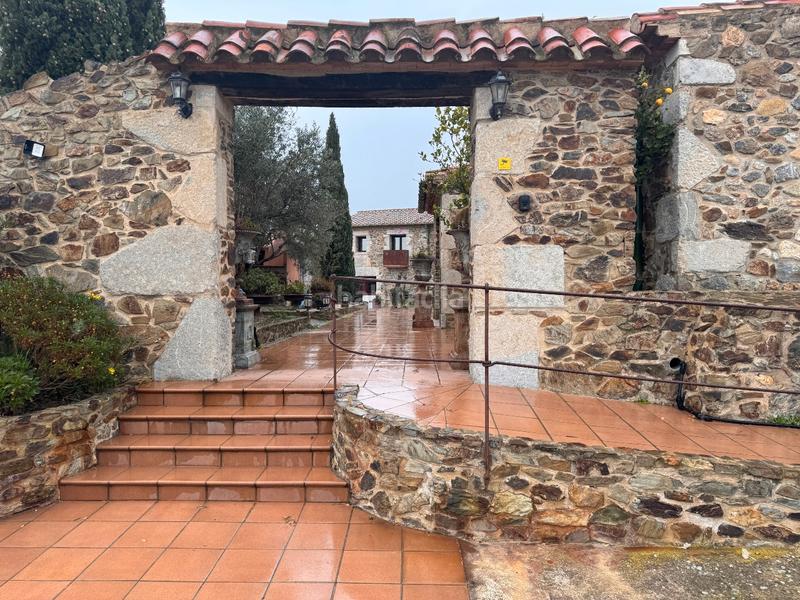 Foto 124f75b1-f18f-4164-8fb8-0b468b2a58ac. Masía alt empordà, mollet de perelada, masia. en Peralada