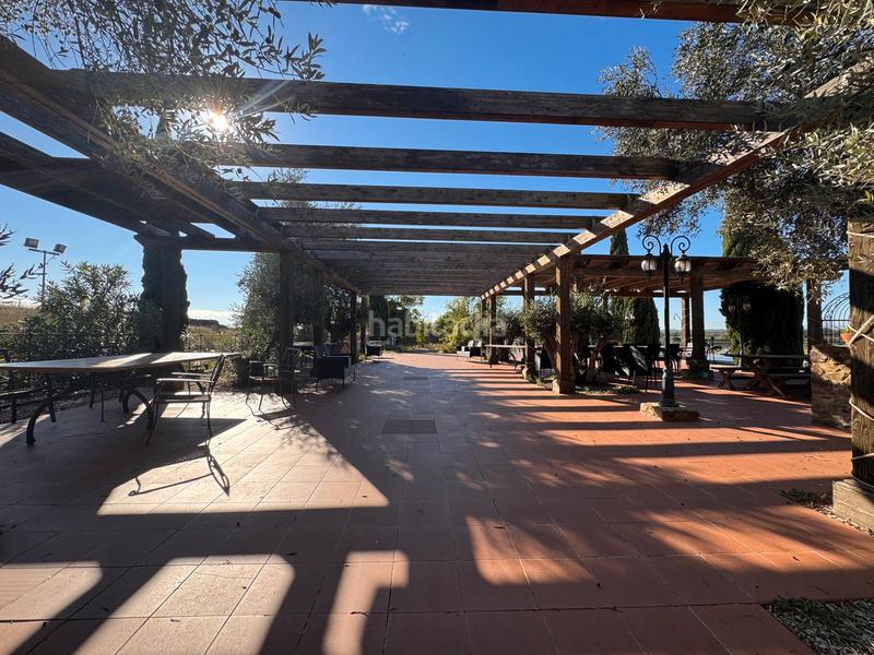 Foto 1d2f19c1-fa6f-4e98-b760-aeec3aa3eede. Bauernhof mit kamin heizung parking pool in Peralada