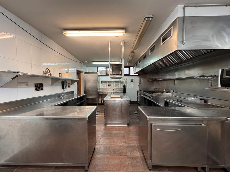 Foto 1d3b07d9-71c1-4c0e-868e-33e0e08afd75. Bauernhof mit kamin heizung parking pool in Peralada