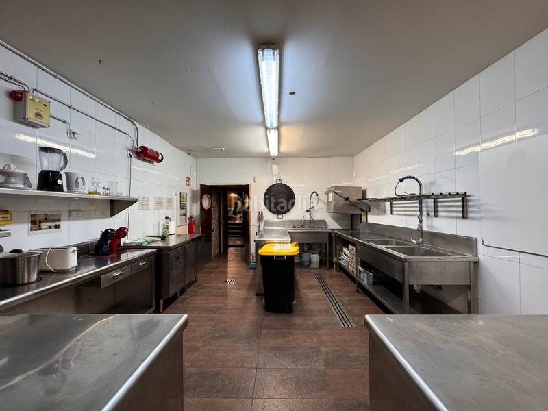 Foto 5804a583-b545-451b-a54c-281d434cc5ff. Bauernhof mit kamin heizung parking pool in Peralada