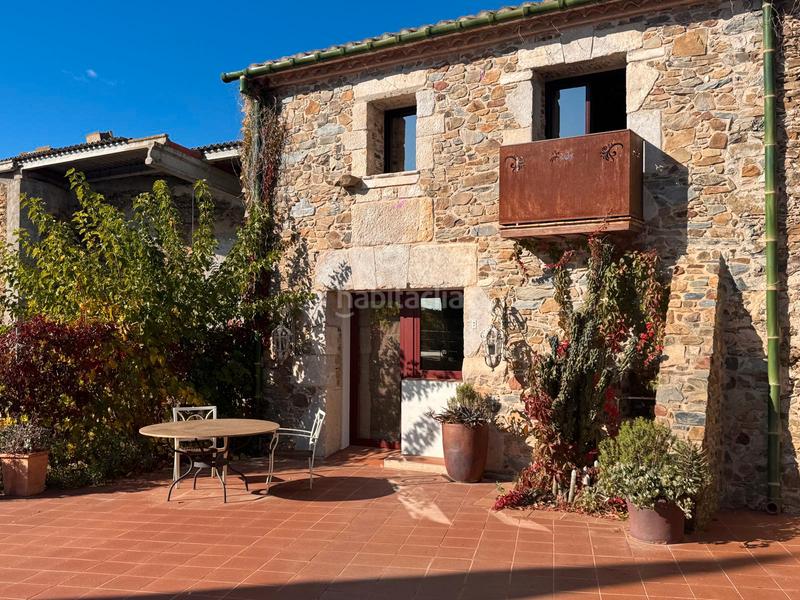 Foto 617aeb82-57e7-4358-9868-99113511615d. Bauernhof mit kamin heizung parking pool in Peralada