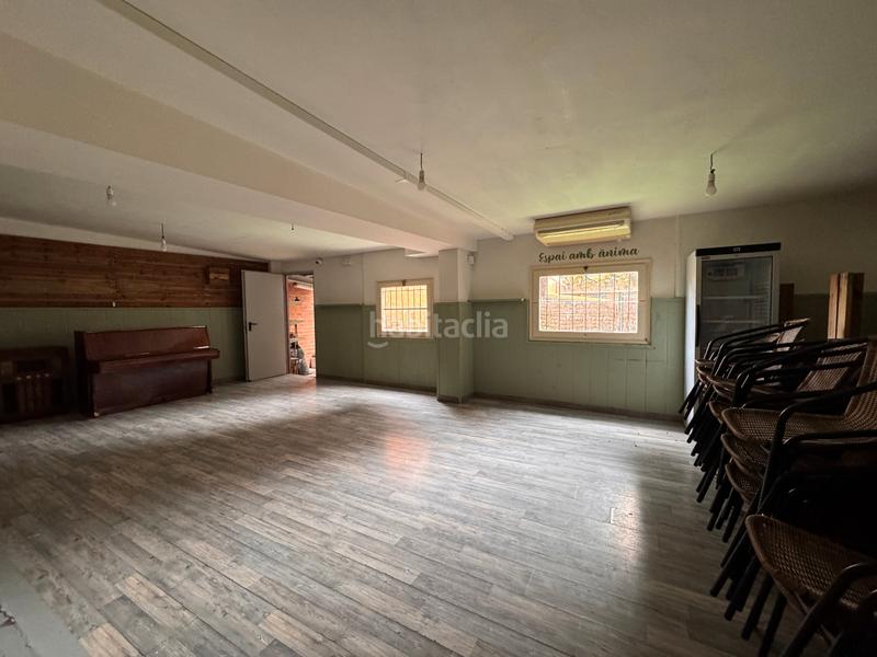 Foto 062cfc34-3512-4712-993e-3e9e5fb90dea. Traspàs local comercial a carrer ample 19 a Bisbal d´Empordà (La)