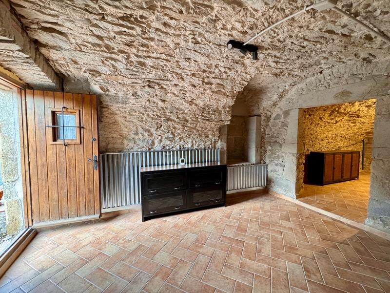 Foto 4b59f41f-f583-4e27-bf72-528415f6d28d. Chalet en carrer dels arcs 16 baix empordà, monells, casa de pueblo de piedra. en Cruïlles, Monells i Sant Sadurní de l´Heura