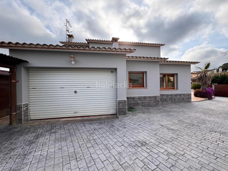 Foto b1596cec-3f52-44b6-975d-00aa99492cb0. Casa baix empordà, mont ras, casa a cuatro vientos. en Mont-ras