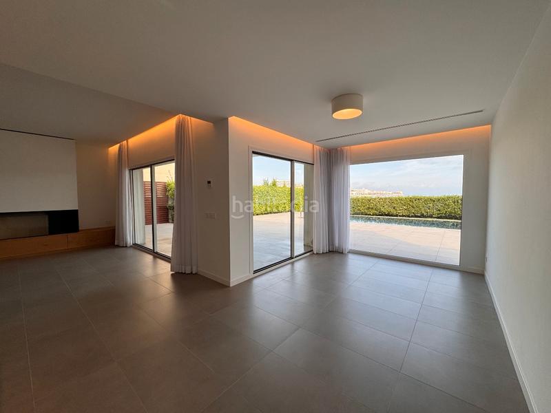 Foto d477db91-27db-4048-91f0-2a40497f9951. Casa alt empordà, l'escala, casa. en Port - La Clota - Puig Sec Escala (L´)