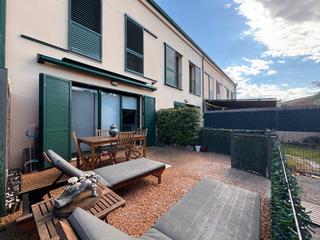 Casa  Carrer pere coll rigau. Baix empordà, pals, casa en filera
