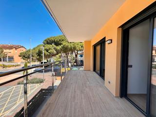 Pis  Avinguda del mediterrani. Baix empordà, pals, piso.